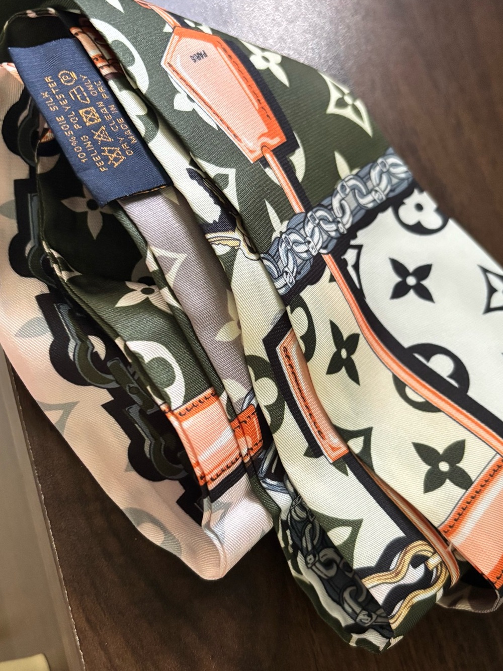Designer-Style Olive Green & Cream Scarf Bag Accessory - Picture 3 of 4